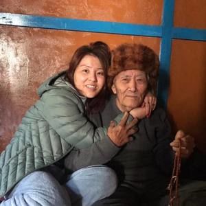 Meet your Posher, Tenzin